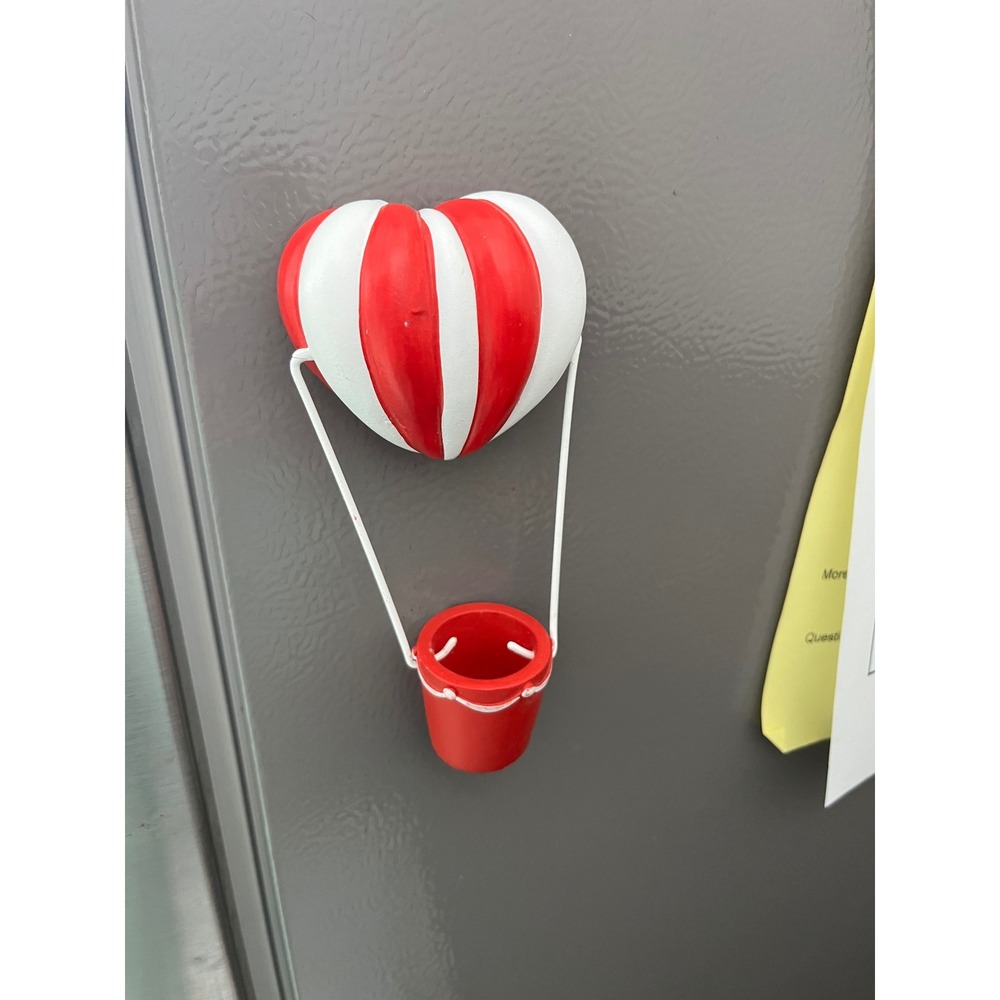 Heart‎ Shaped Hot Air Balloon Magnetic Mini Planter Red and White